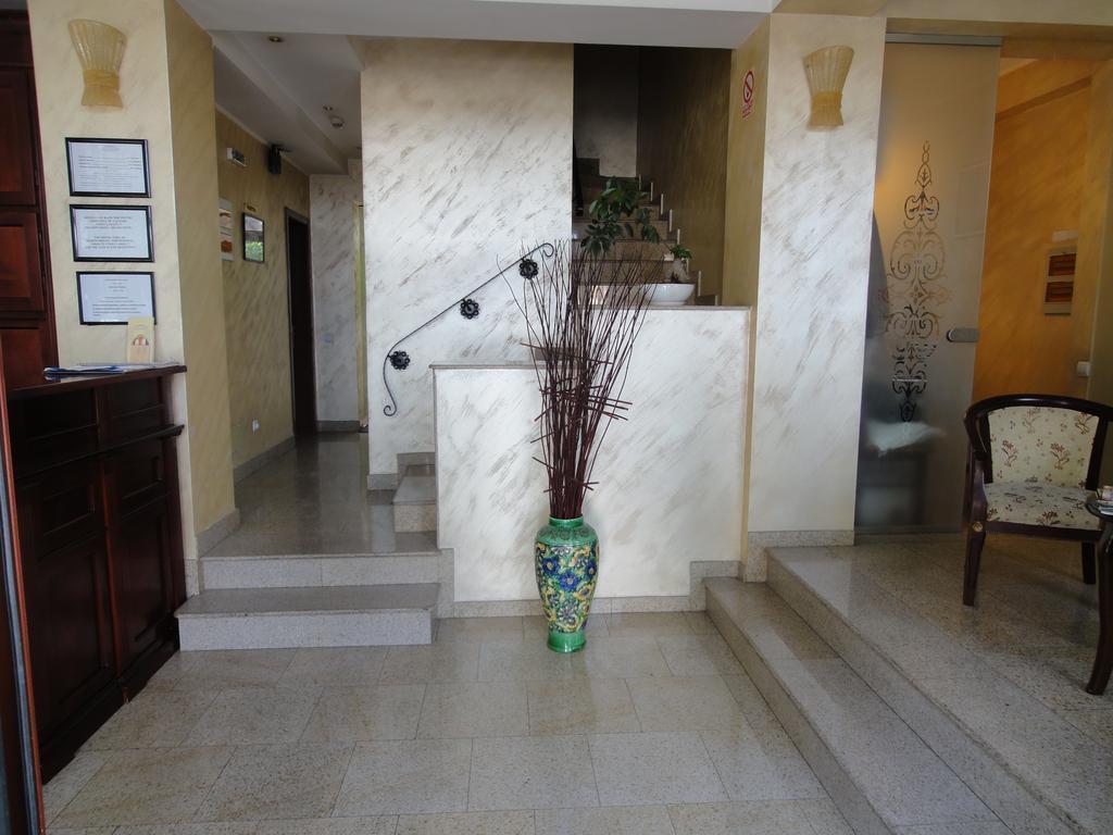 Hotel Cantemir Bucarest Extérieur photo